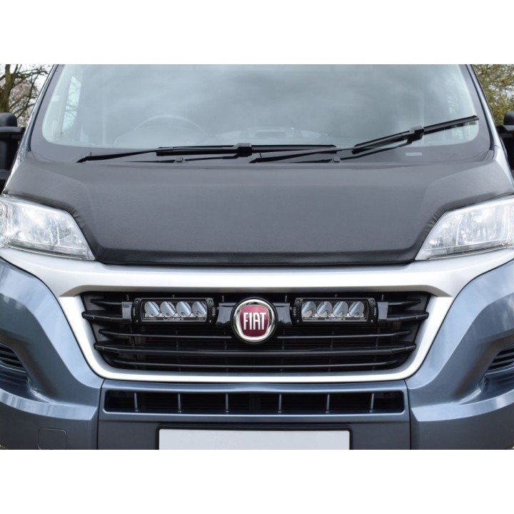 Zestaw dwóch lamp LAZER TRIPLE-R 750 Elite (Gen2) z systemem montażu w fabrycznym grillu - Fiat Ducato (2014 -) - ujęcie 4