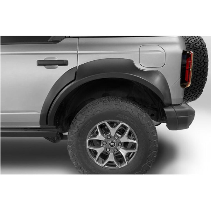Poszerzenia błotników Bushwacker Extend-A-Fender