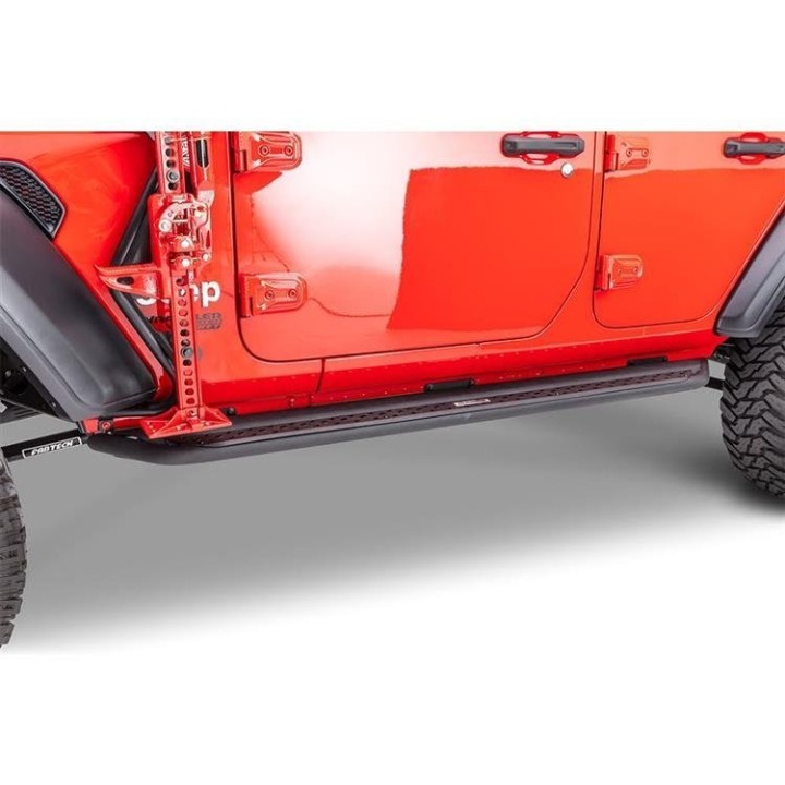 Progi boczne Go Rhino Dominator Xtreme DSS