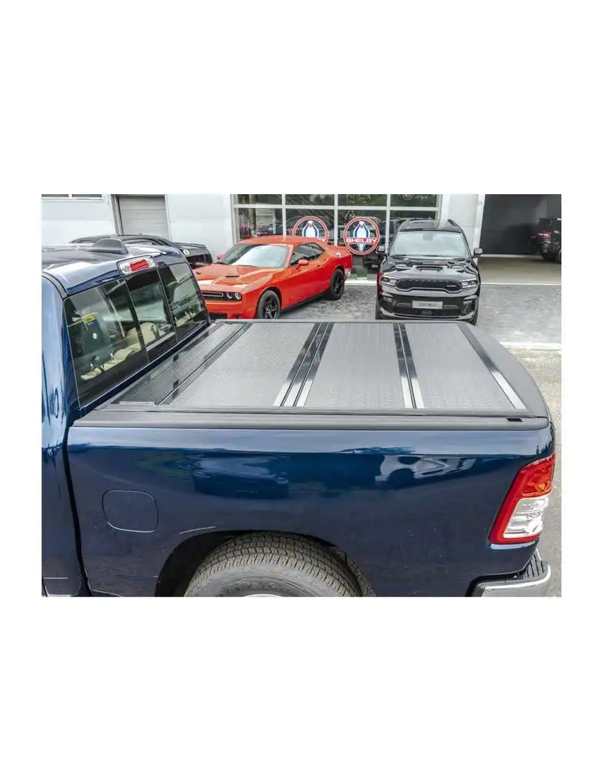 Twarda pokrywa paki tri-fold niski profil OFD Double Cab