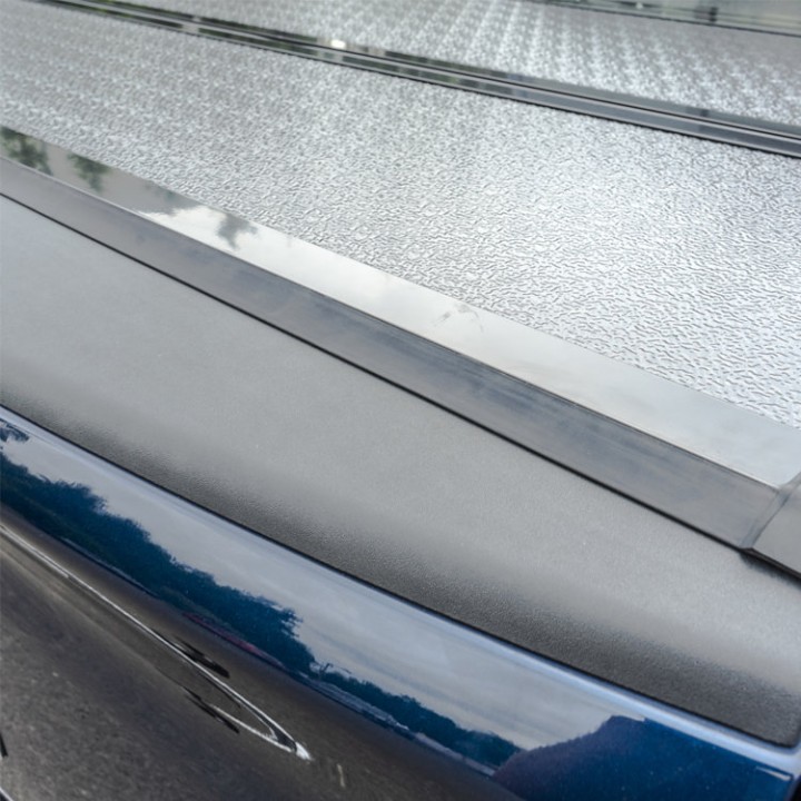 Twarda pokrywa paki tri-fold niski profil OFD Double Cab