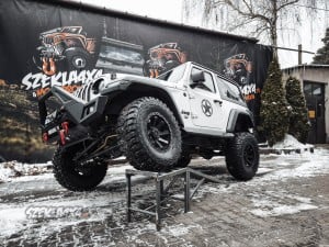 Jeep Wrangler JLU metalcloak lift 2,5 warszawa geometria