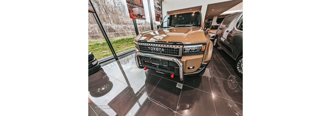 Wyciągarka do Toyota Land Cruiser 250 – montaż, płyta pod wyciągarkę i sprawdzone rozwiązania