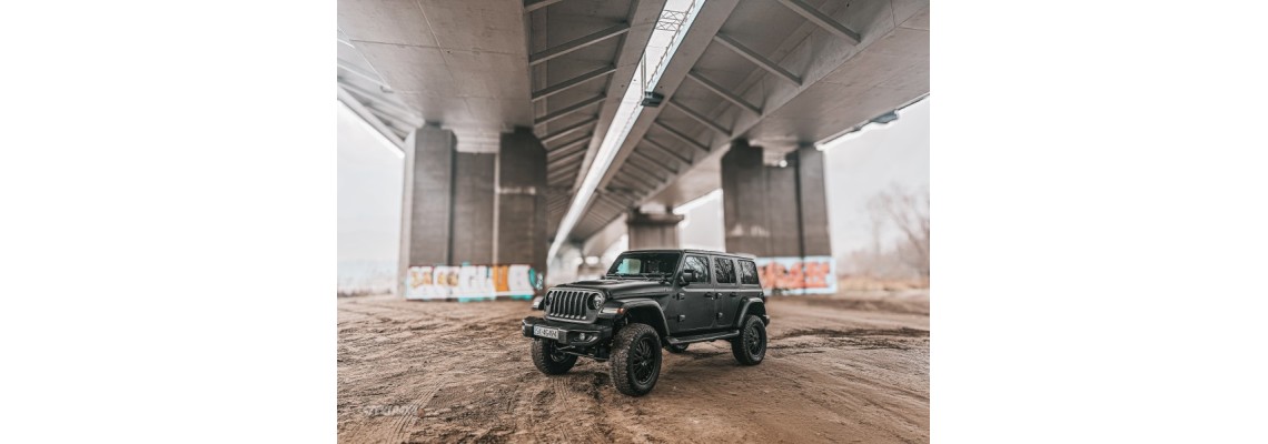 Metalcloak Black w Jeep Wrangler JLU – test nowego zawieszenia, które wyznacza nowy standard komfortu i kontroli