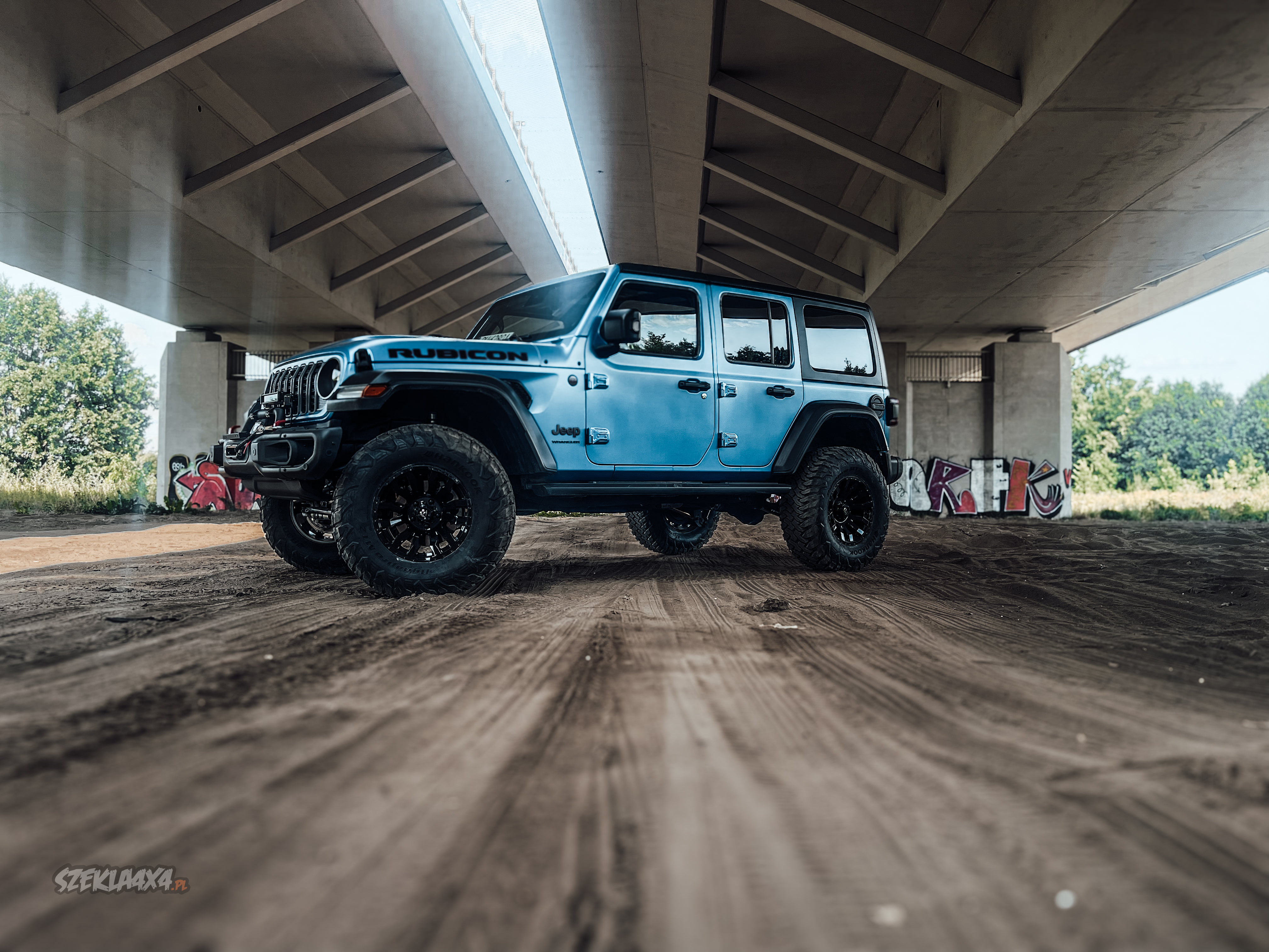 Nowe Zawieszenie i Akcesoria Jeep Wrangler JLU 2024 w Naszym Serwisie