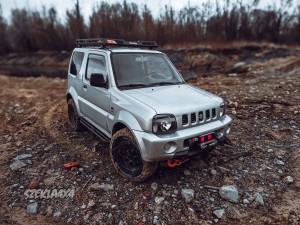 Montaż wyciągarki XTR w Suzuki Jimny